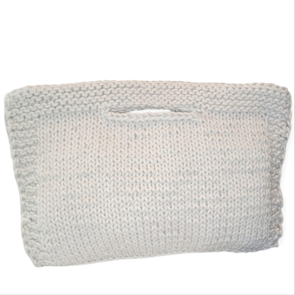 Chic Cream Textured Clutch for Summer by Mersea